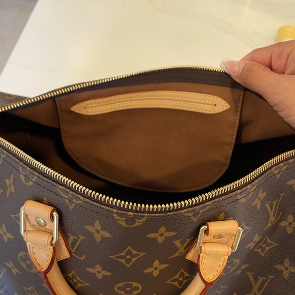 ❤️SOLD❤️Authentic Louis Vuitton speedy 35 - Picture 5 of 13